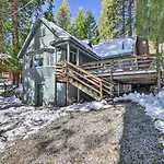 California Retreat With Deck, Fire Pit And Grill!